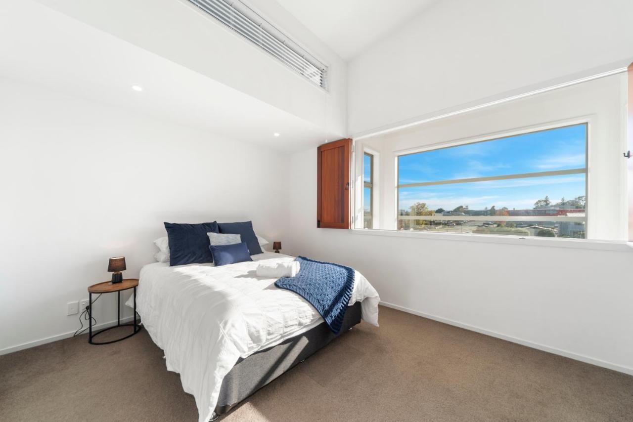 Lakeview Luxury - Taupo Holiday Apartment Екстер'єр фото