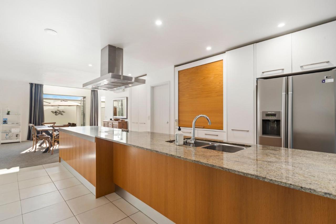 Lakeview Luxury - Taupo Holiday Apartment Екстер'єр фото